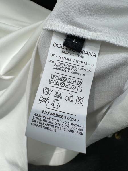 2025年4月25日入荷新作LOEWE半袖Tシャツ 原版复刻高級品香港の会社超厳選★入手困難/誕生日プレゼント/yinx工場