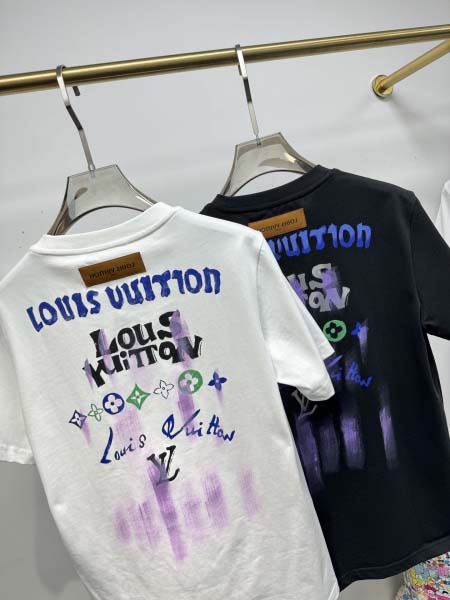 2025年4月25日入荷新作Louis Vuitton半袖Tシャツ 原版复刻高級品香港の会社超厳選★入手困難/誕生日プレゼント/yinx工場