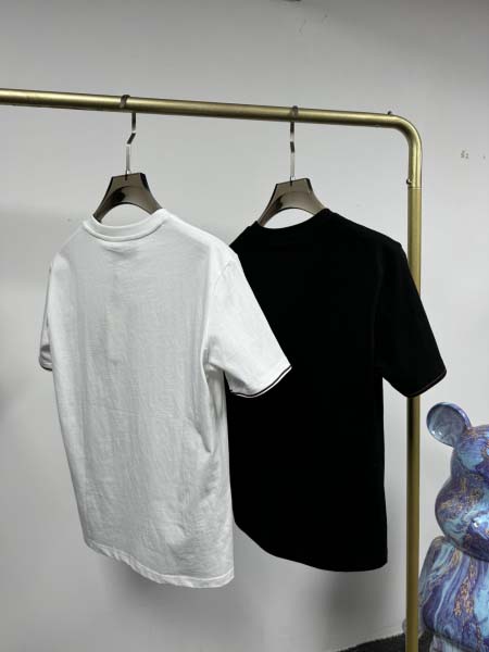 2025年4月25日入荷新作GUCCI半袖Tシャツ 原版复刻高級品香港の会社超厳選★入手困難/誕生日プレゼント/yinx工場