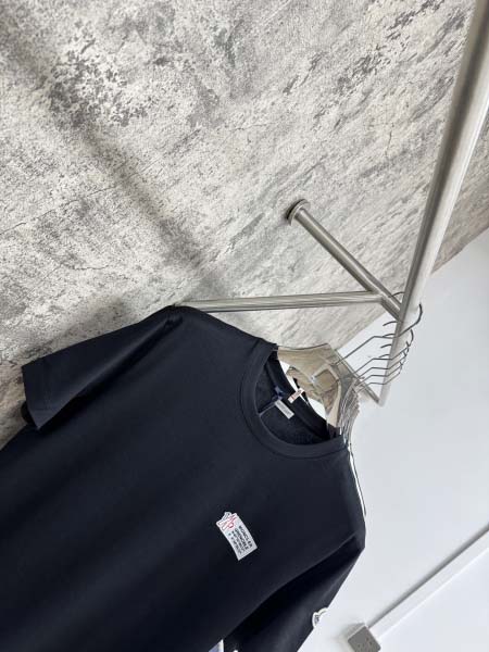 2025年4月25日入荷新作MONCLER半袖Tシャツ 原版复刻高級品香港の会社超厳選★入手困難/誕生日プレゼント/yinx工場