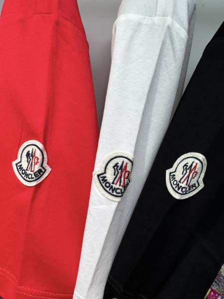 2025年4月25日入荷新作MONCLER半袖Tシャツ 原版复刻高級品香港の会社超厳選★入手困難/誕生日プレゼント/yinx工場