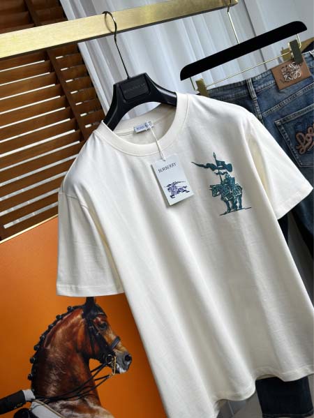 2025年4月26日入荷新作Burberry半袖Tシャツ 原版复刻高級品香港の会社超厳選★入手困難/誕生日プレゼント/yinx工場