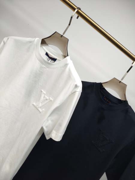 2025年4月26日入荷新作Louis Vuitton半袖Tシャツ 原版复刻高級品香港の会社超厳選★入手困難/誕生日プレゼント/yinx工場