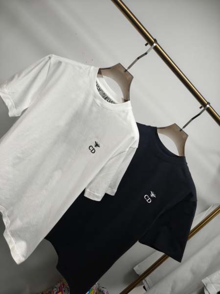 2025年4月26日入荷新作DIOR半袖Tシャツ 原版复刻高級品香港の会社超厳選★入手困難/誕生日プレゼント/yinx工場