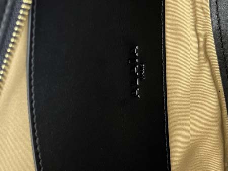 2025年4月27日入荷新作  新品ALAlAH08867、SIZE:29X19X6CM  /XX工場