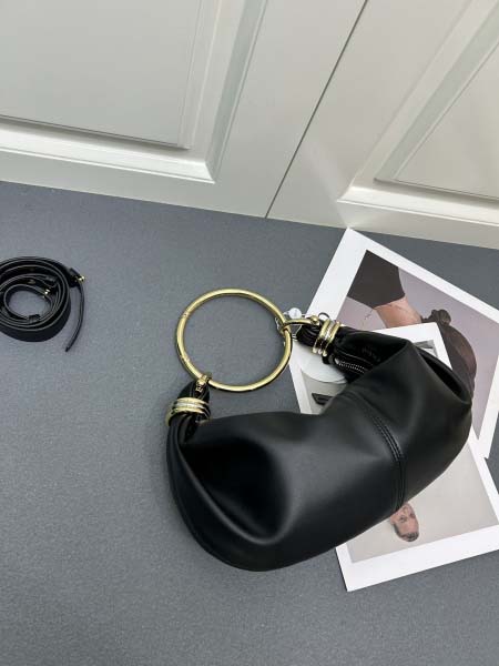 2025年4月27日入荷新作 Chloe新品バッグ SIZE:32X14X10CM型番：H03127  /XX工場