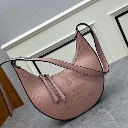 2025年4月27日入荷新作 PRADA バッグ   SIZE::28*18*10cm   /XX工場
