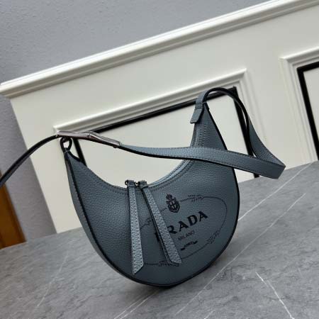 2025年4月27日入荷新作 PRADA バッグ  SIZE::21*13*5.5cm   /XX工場