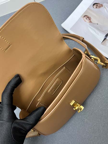 2025年4月29日入荷新作YSL 新作 サイズ:25x15cm,/XX工場