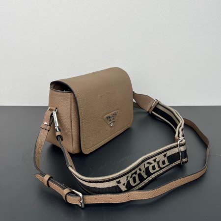 2025年4月29日入荷新作PRADA 新作 1BD314 23x 18x 9cm/XX工場