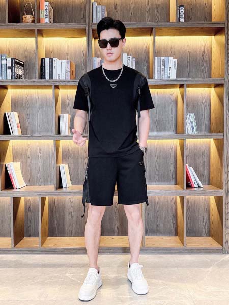 2025年4月2日入荷新作PRADA夏メンズ 上下セットM-...