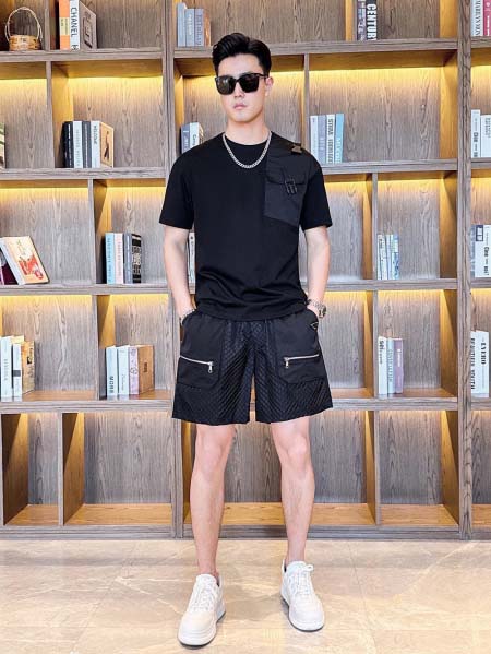 2025年4月2日入荷新作PRADA夏メンズ 上下セットM-...