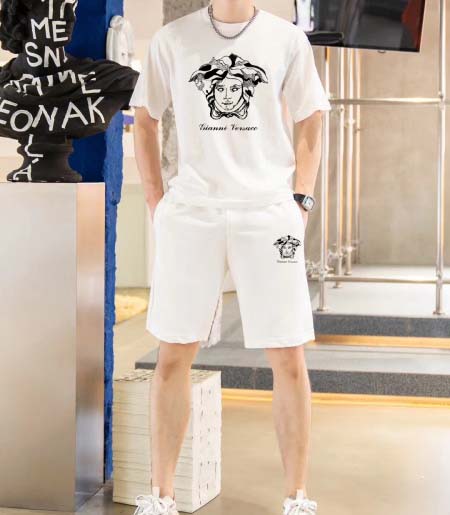 2025年4月2日入荷新作VERSACE夏メンズ 上下セット...