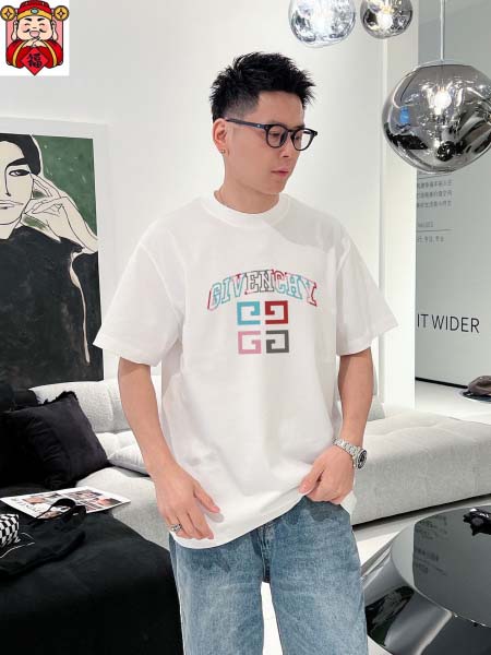 2025年4月2日入荷新作GIVENCHY 半袖 TシャツM...