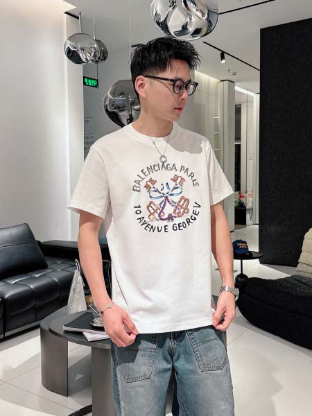 2025年4月3日入荷新作Balenciaga半袖 Tシャツ...