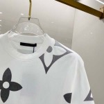 2025年4月3日入荷新作Louis Vuitton半袖 Tシャツ高級品/LD工場