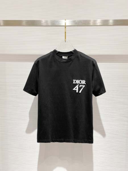 2025年4月3日入荷新作Dior半袖 Tシャツ高級品/LD...