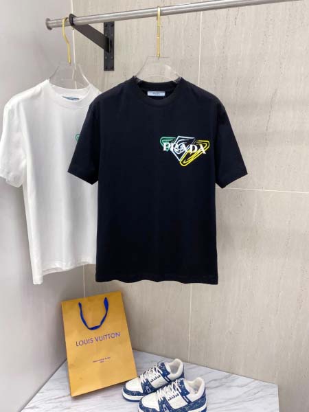 2025年4月3日入荷新作PRADA半袖 Tシャツ高級品/L...