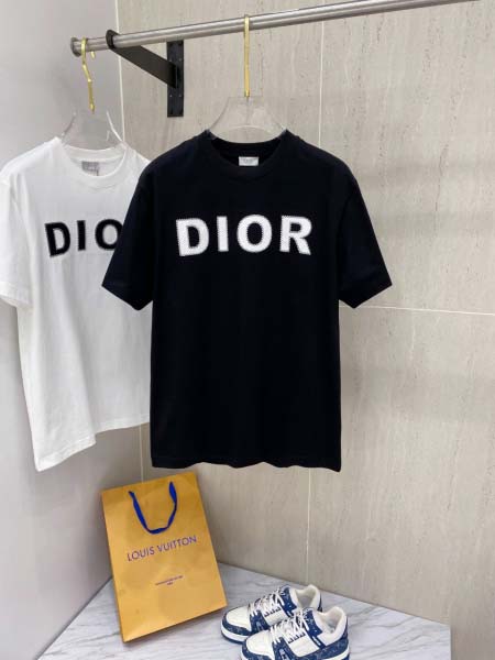 2025年4月3日入荷新作Dior半袖 Tシャツ高級品/LD...