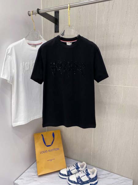 2025年4月3日入荷新作Moncler半袖 Tシャツ高級品...