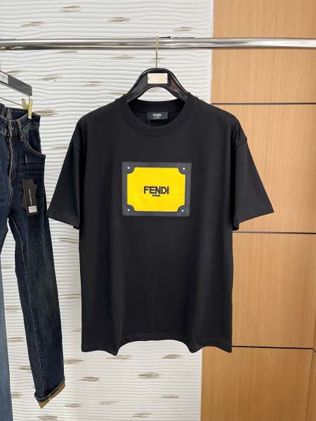 2025年4月3日入荷新作Fendi半袖 Tシャツ高級品/L...