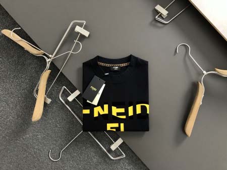 2025年4月3日入荷新作Fendi半袖 Tシャツ高級品/L...