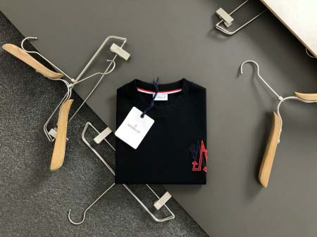 2025年4月3日入荷新作MONCLER半袖 Tシャツ高級品...