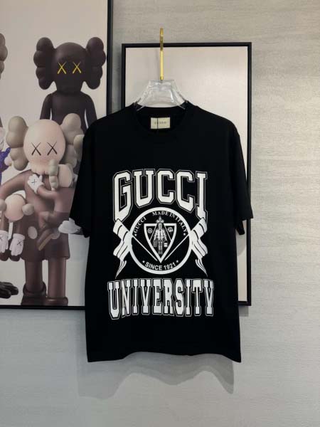 2025年4月4日入荷新作Gucci半袖 Tシャツ高級品/L...