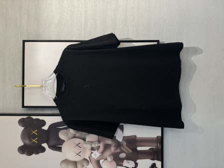 2025年4月4日入荷新作Louis Vuitton半袖 T...