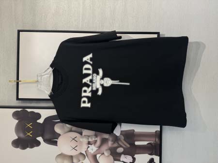 2025年4月4日入荷新作Prada半袖 Tシャツ高級品/L...
