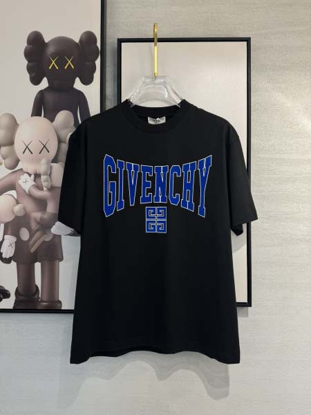2025年4月4日入荷新作GIVENCHY 半袖 Tシャツ高...