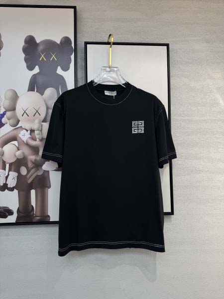 2025年4月4日入荷新作GIVENCHY 半袖 Tシャツ高...