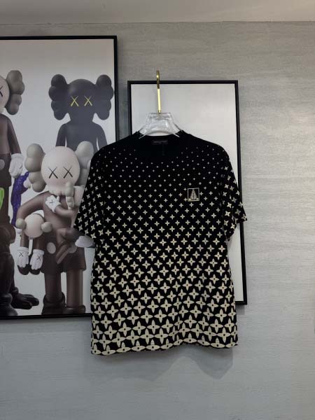 2025年4月4日入荷新作Louis Vuitton半袖 Tシャツ高級品/LD工場