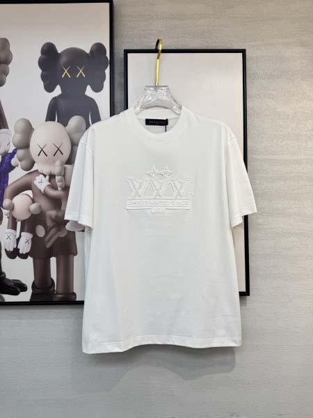 2025年4月4日入荷新作Louis Vuitton半袖 T...