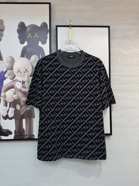 2025年4月4日入荷新作Fendi半袖 Tシャツ高級品/L...