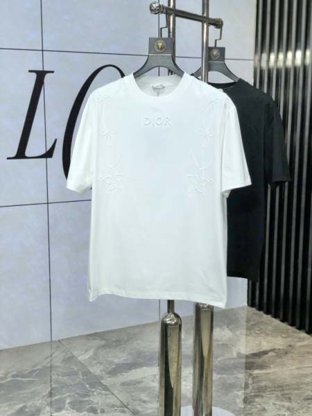 2025年4月4日入荷新作Dior半袖 Tシャツ高級品/LD...