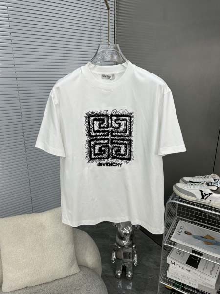 2025年4月4日入荷新作GIVENCHY半袖 Tシャツ高級...