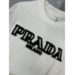 2025年4月4日入荷新作Prada半袖 Tシャツ高級品/LD工場