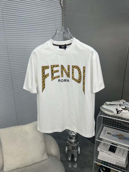 2025年4月4日入荷新作Fendi半袖 Tシャツ高級品/L...