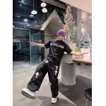 2025年4月4日入荷新作Balenciaga半袖 Tシャツ高級品/LD工場