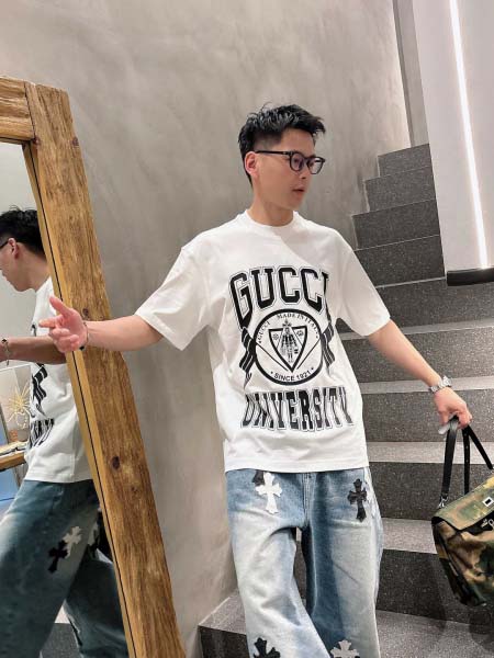 2025年4月4日入荷新作Gucci半袖 Tシャツ高級品/L...