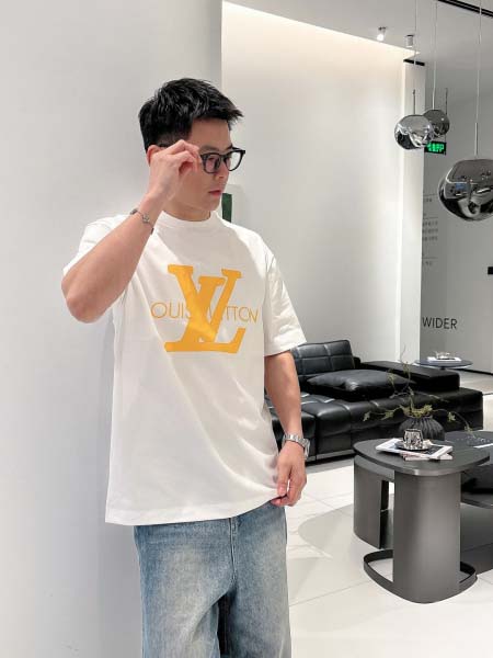 2025年4月4日入荷新作Louis Vuitton半袖 T...