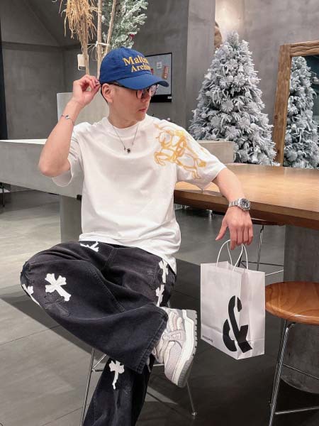 2025年4月4日入荷新作burberry半袖 Tシャツ高級...