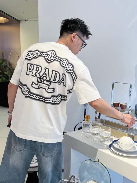 2025年4月4日入荷新作PradaTシャツ高級品/LD工場