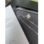 2025年4月4日入荷新品van cleef & arpels Magic Alhsmbraネックレスギフト/誕生日/記念品/アクセサリーxin工場