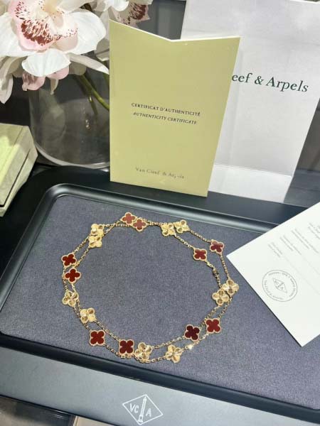 2025年4月4日入荷新品van cleef & arpel...