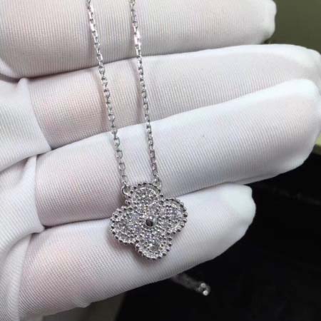 2025年4月4日入荷新品van cleef & arpel...