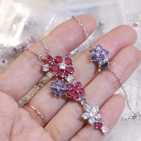 2025年4月4日入荷新品van cleef & arpel...