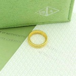 2025年4月4日入荷新品van cleef & arpels指輪ギフト/誕生日/記念品/アクセサリーxin工場