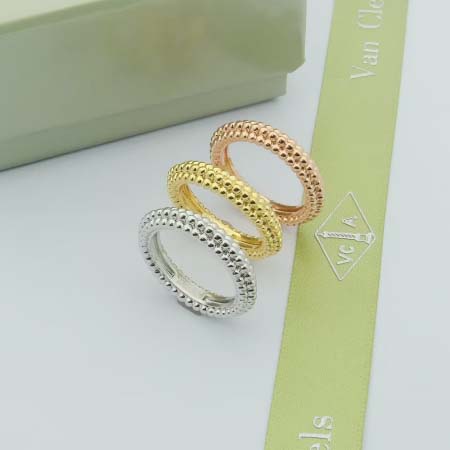 2025年4月4日入荷新品van cleef & arpel...